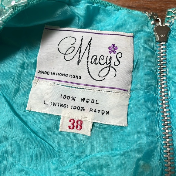 Vintage 1960’s pure wool beaded and sequin sleeveless top - Picture 5 of 9